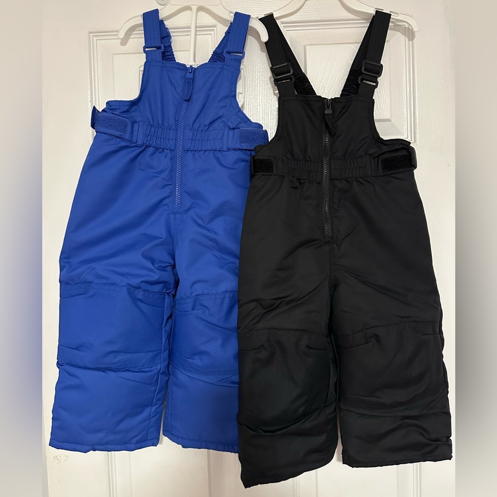 Cat & Jack Kids 2pk Solid Snow Bib Size 18 mo